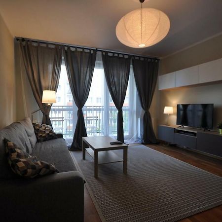 Fieldorfa Apartment Варшава Екстериор снимка